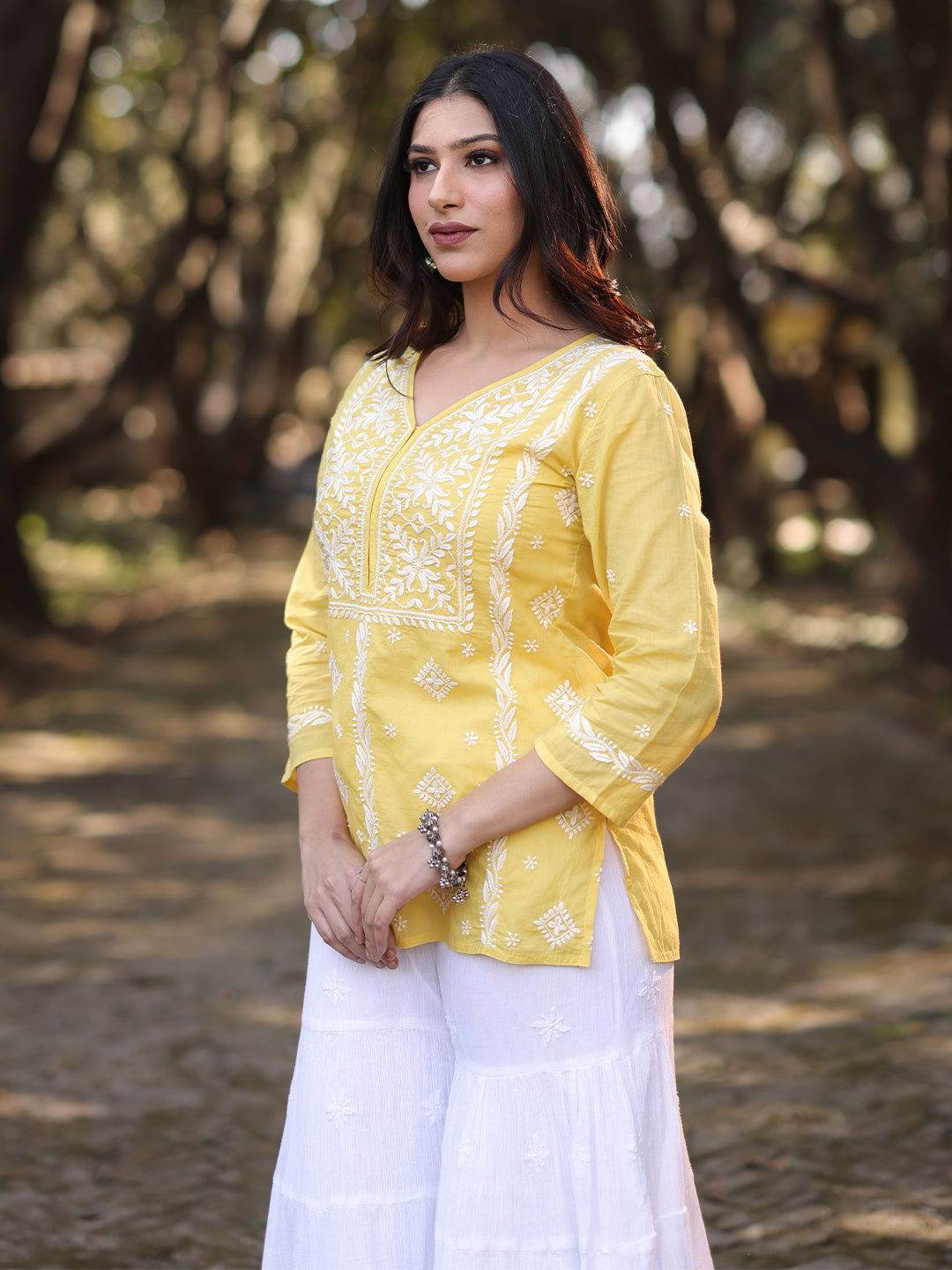 MARIAM Chikankari Mulmul Top - KRI CHIKANKARI